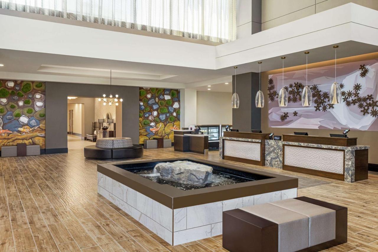 Embassy Suites By Hilton Round Rock Bagian luar foto
