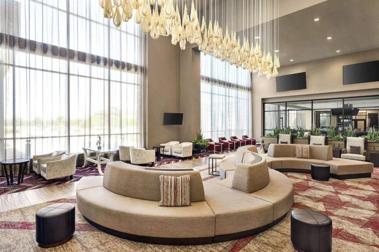 Embassy Suites By Hilton Round Rock Bagian luar foto