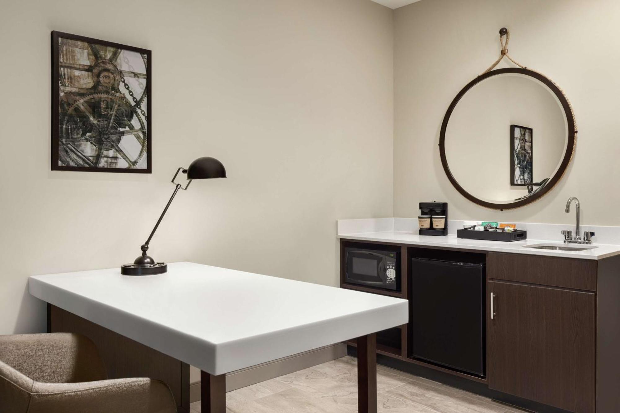 Embassy Suites By Hilton Round Rock Bagian luar foto