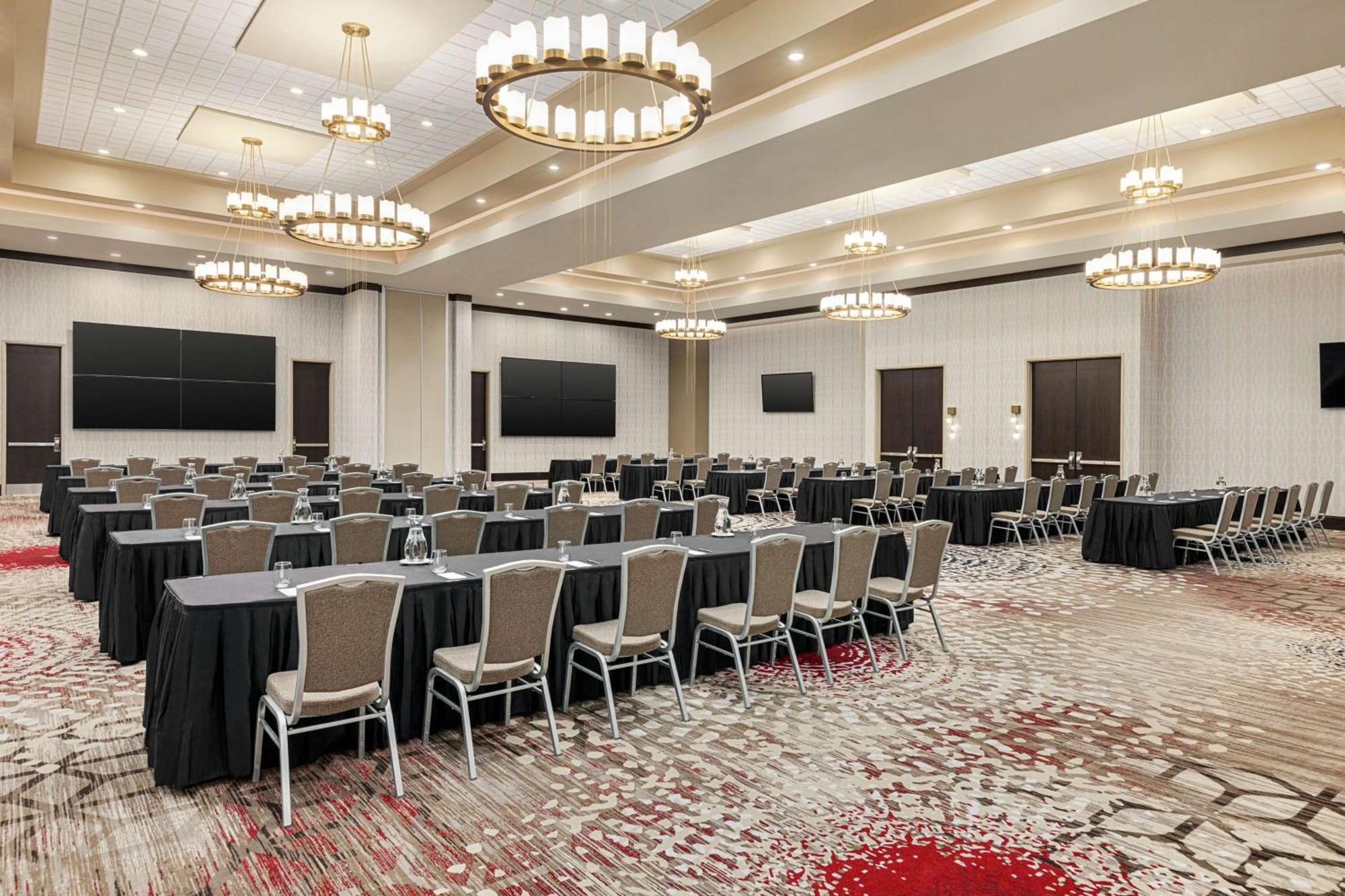 Embassy Suites By Hilton Round Rock Bagian luar foto