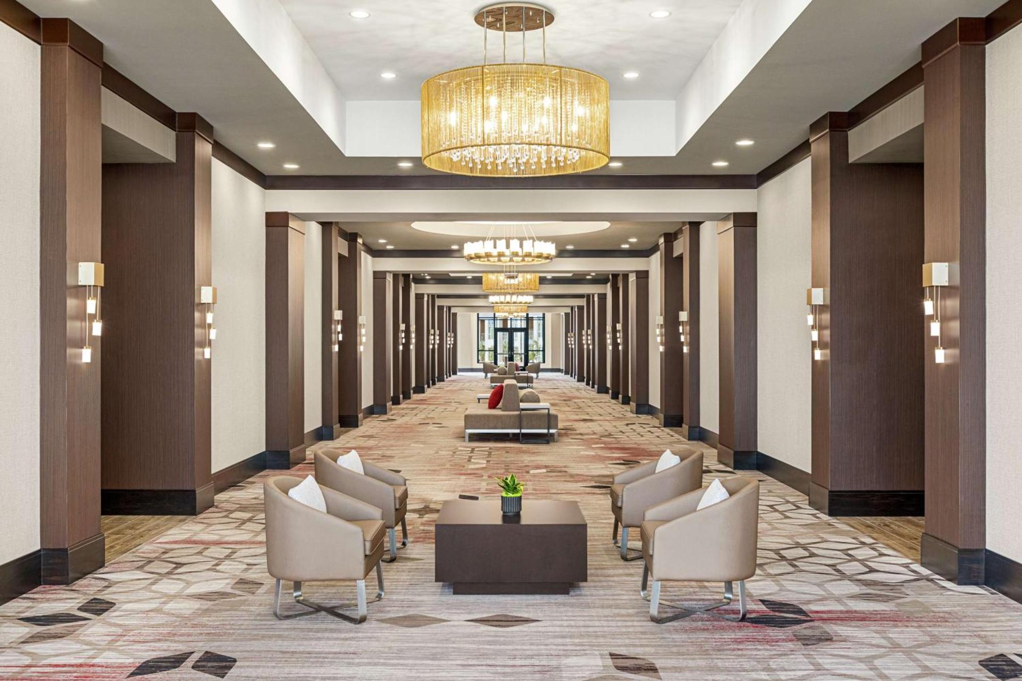Embassy Suites By Hilton Round Rock Bagian luar foto