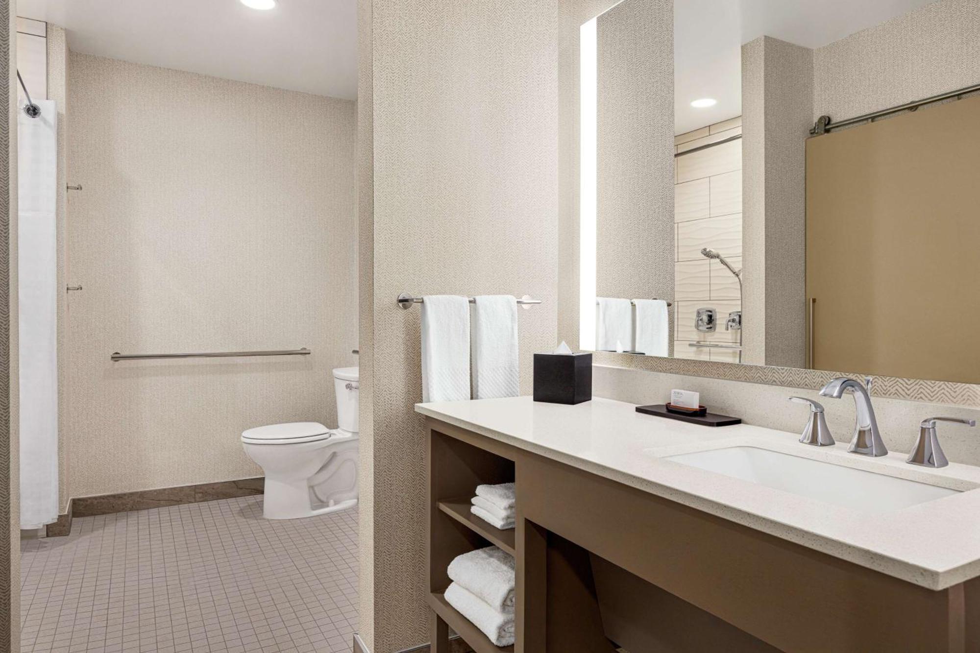 Embassy Suites By Hilton Round Rock Bagian luar foto